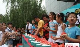 清河大街吃瓜,瓜果飘香，品味人间烟火