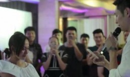 闺蜜家长吃瓜群众视频,闺蜜家长视角下的吃瓜群众视频揭秘