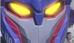 金羽头盔特效吃瓜,吃瓜群众眼中的游戏新宠